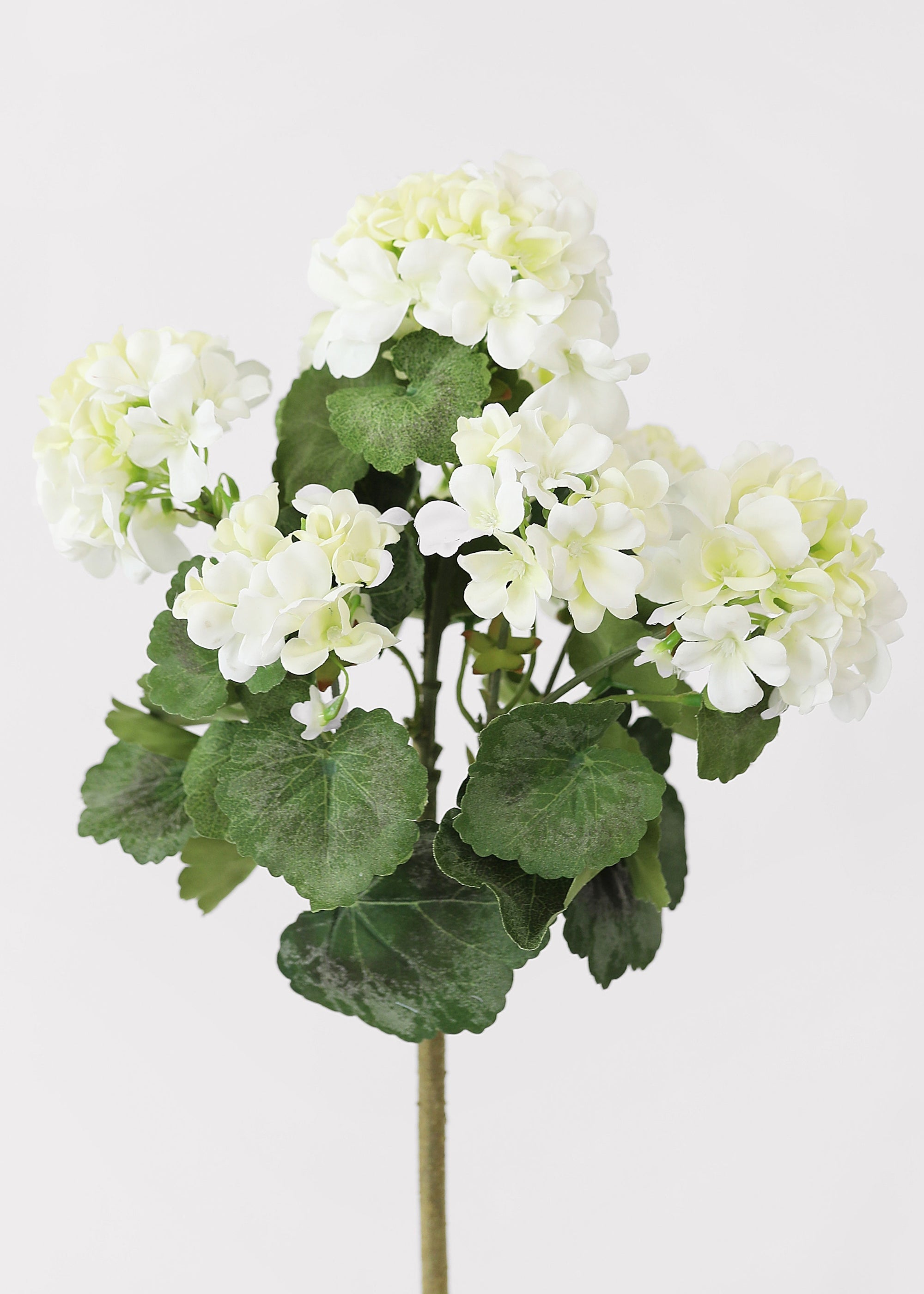 Outdoor Artificial Flowers | Water Resistant Outdoor Geranium Bush - 18"
