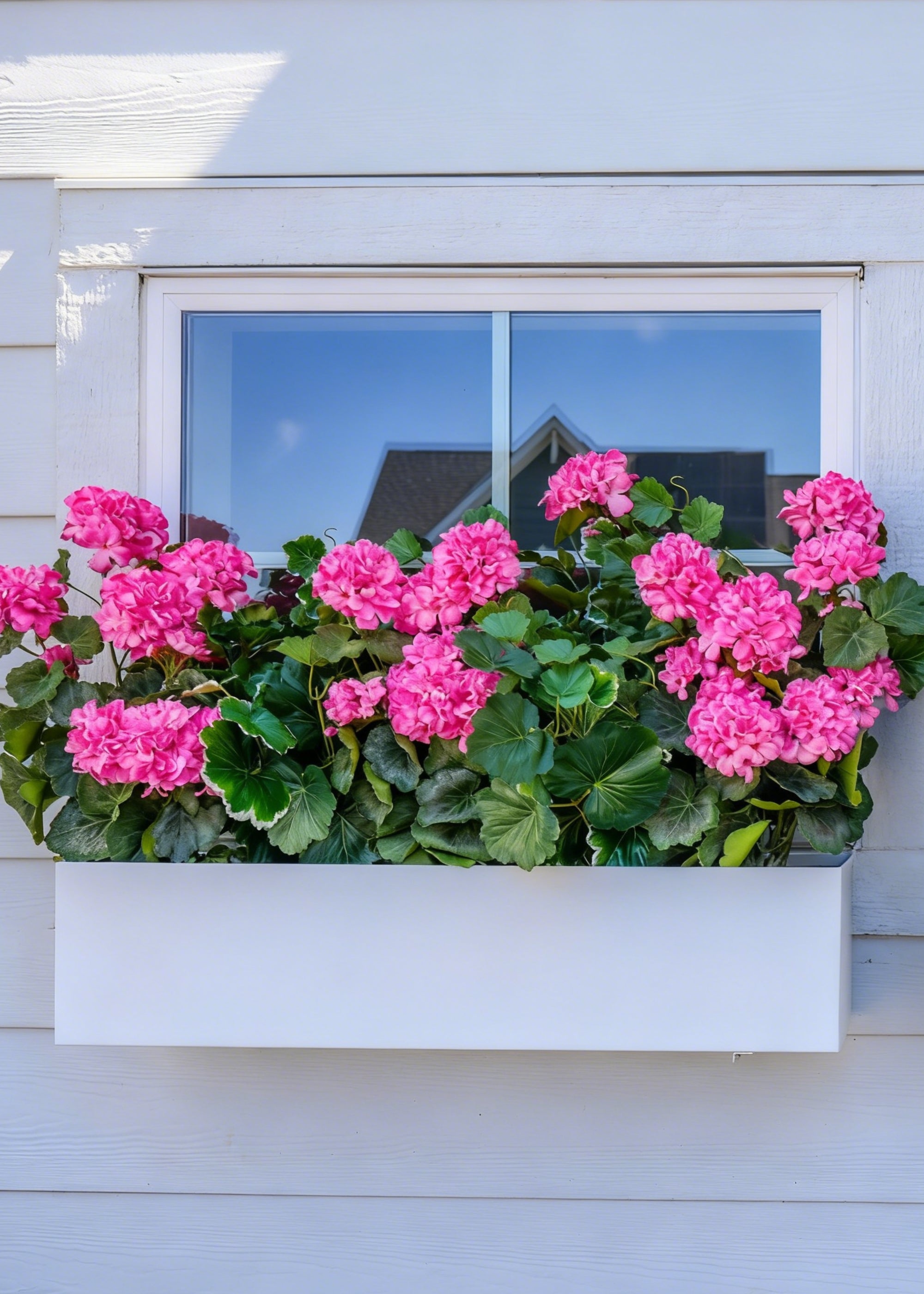 Pink Fake Geranium Indoor/Outdoor Water Resistant Bush - 22"