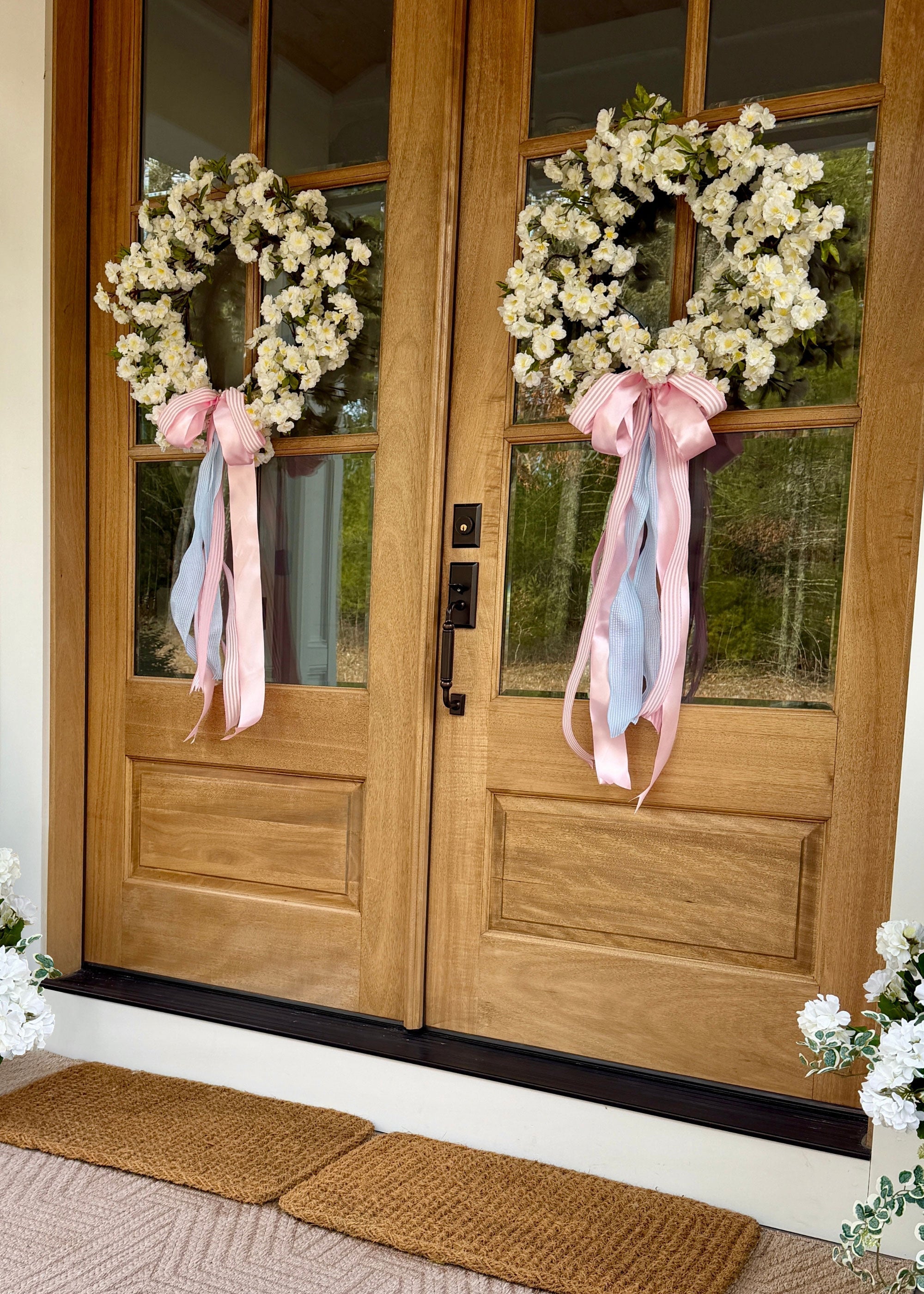 Fake Cherry Blossom Wreath in White - 24"
