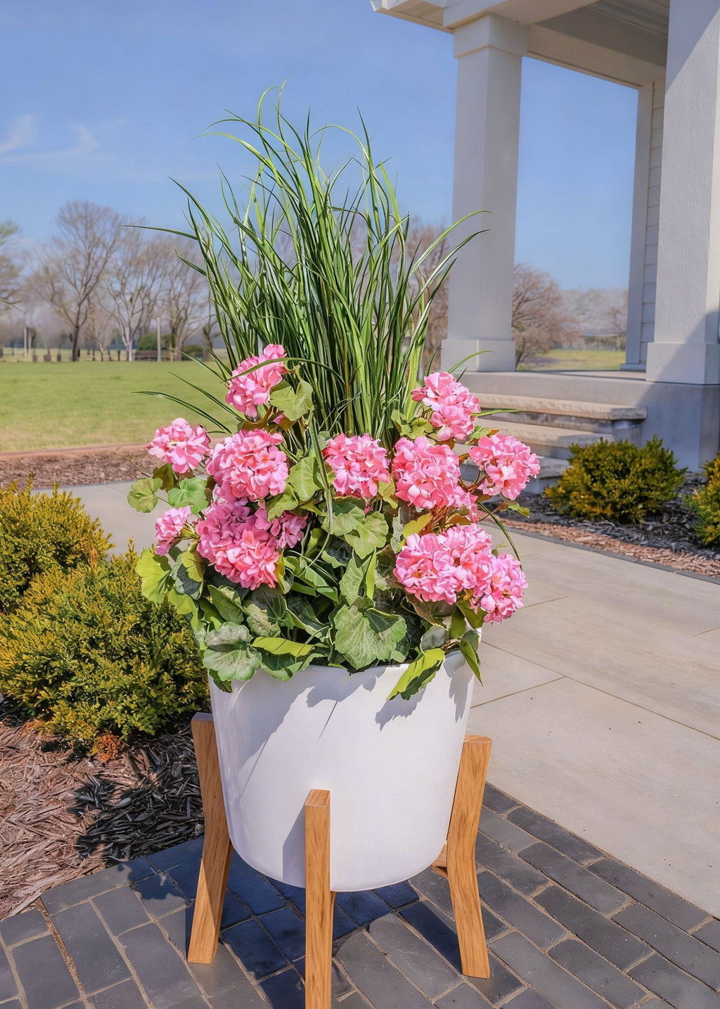 Pink Fake Geranium Indoor/Outdoor Water Resistant Bush - 22"