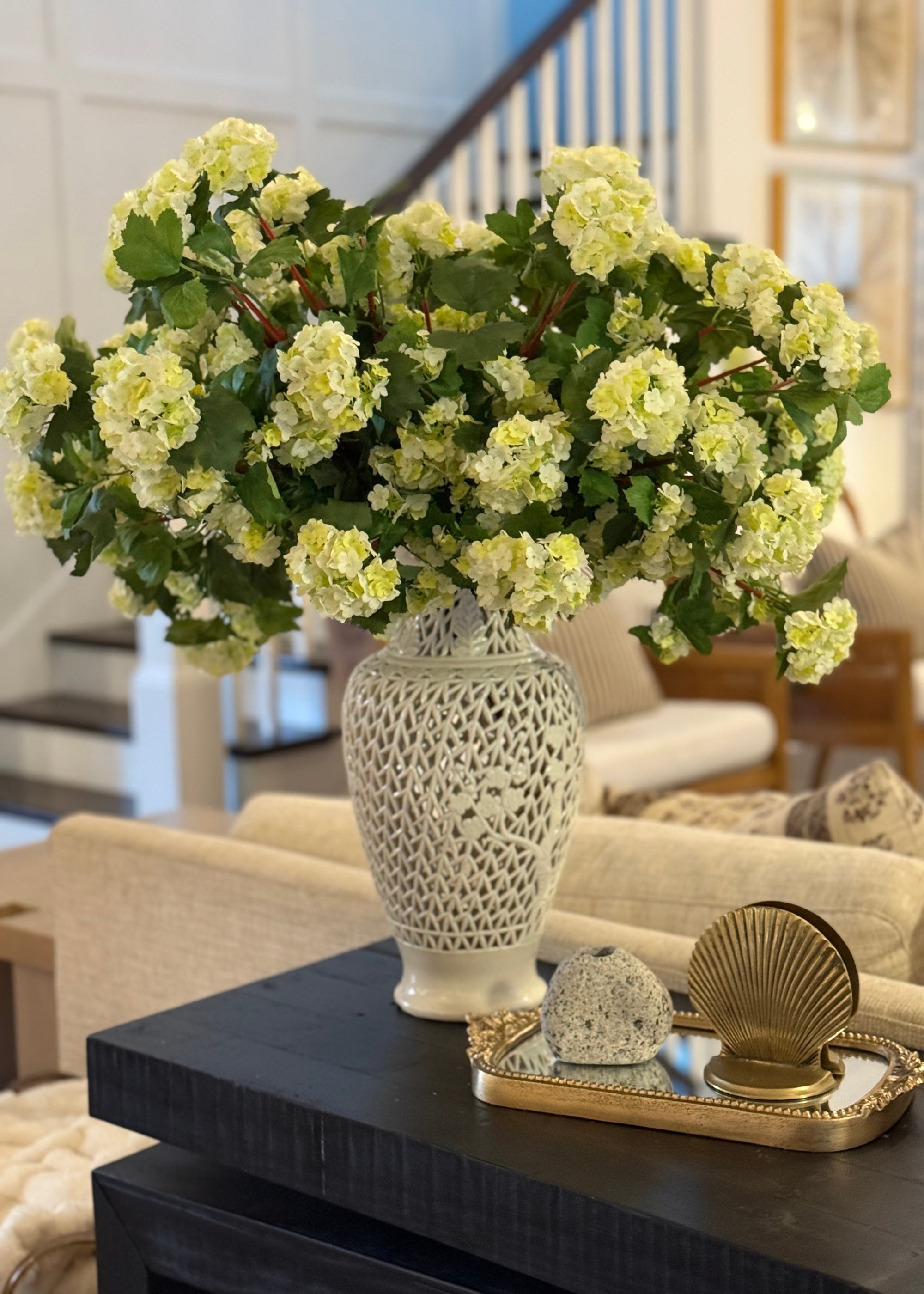 Fake Snowball Hydrangea Bush in Green - 20"