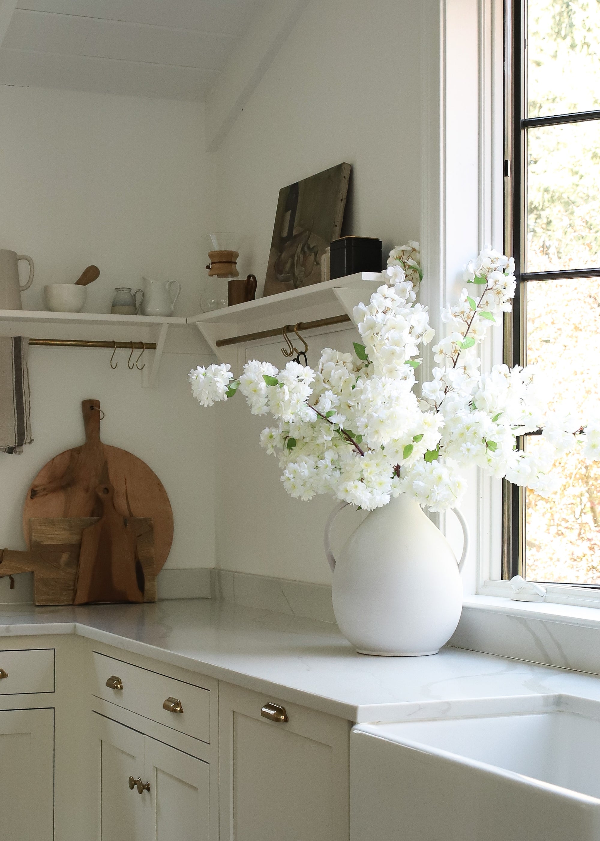 Artificial Spring Cherry Blossoms in Cream - 40"